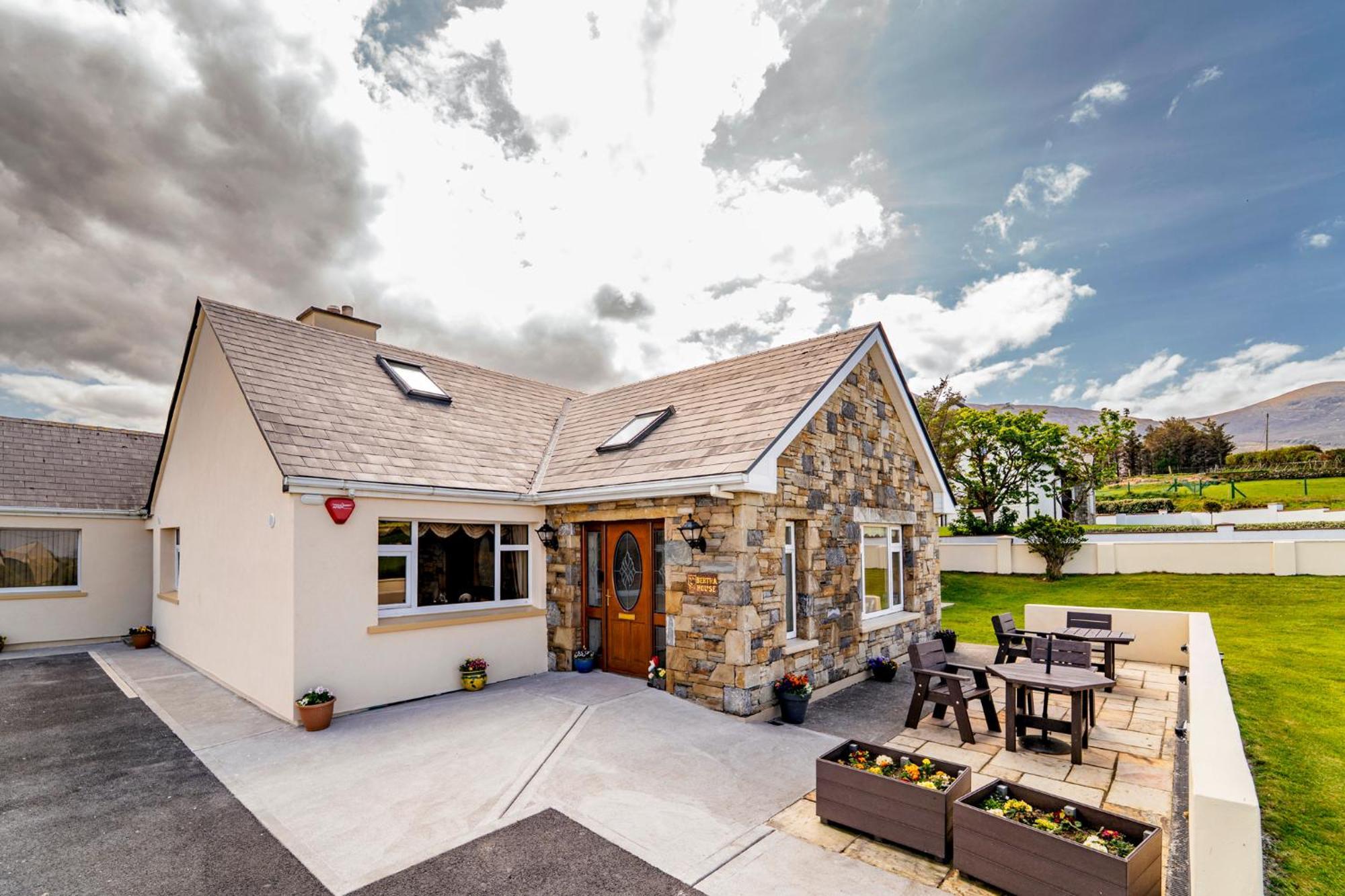 Bertra House B&B Westport Exterior foto